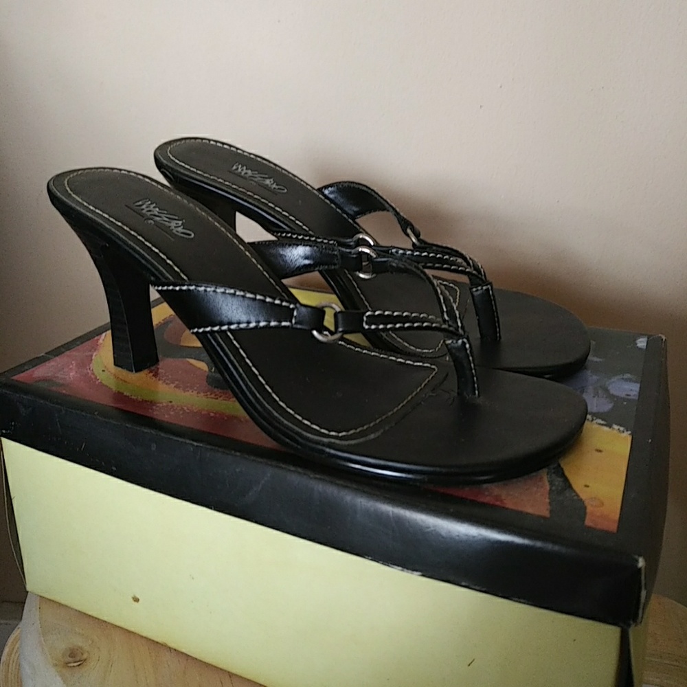 Mossimo thong heels